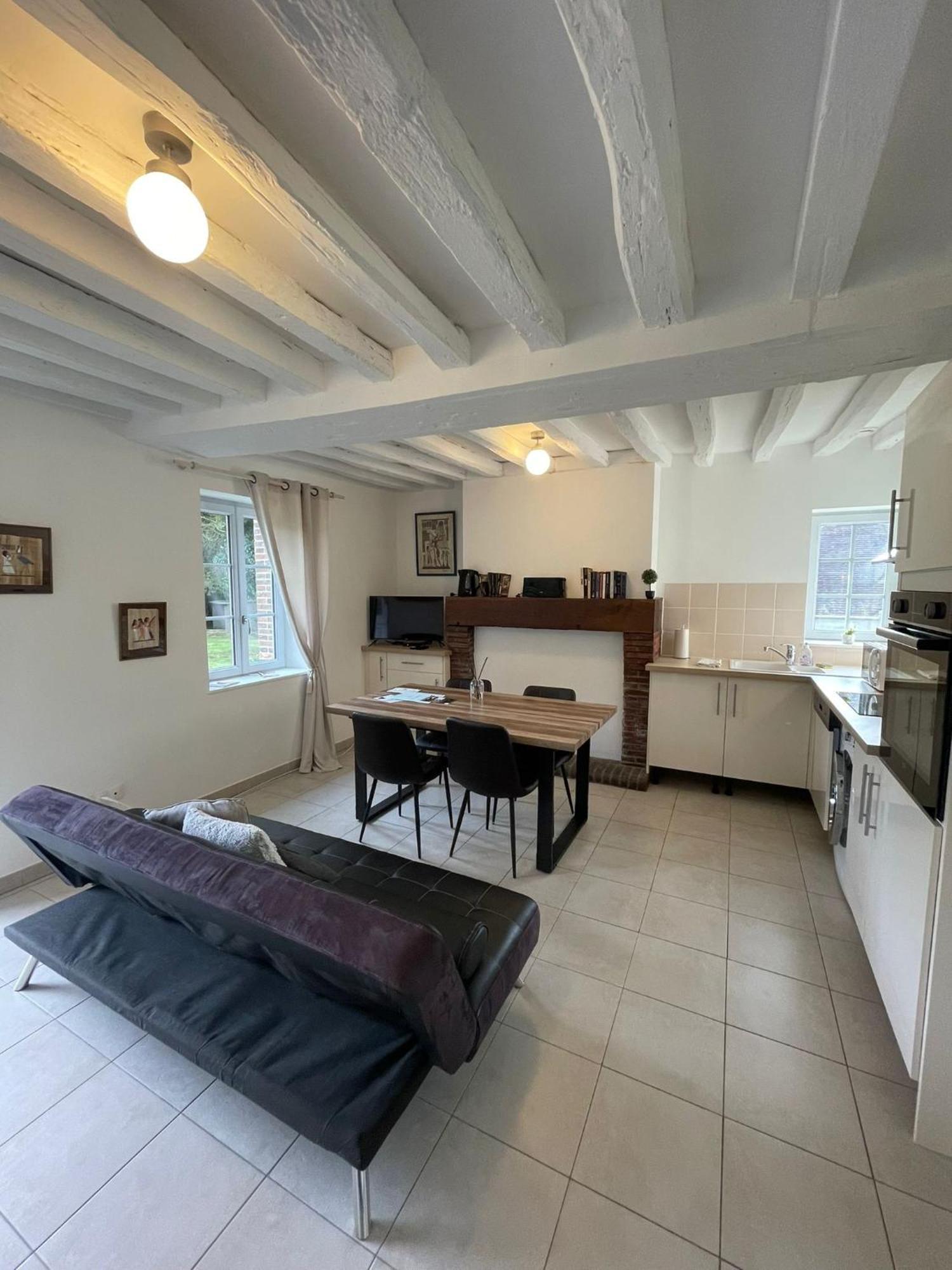 Hébergement de vacances Du Country Club R&s La Puisaye